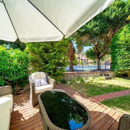 Holiday Villa In Terrace Life